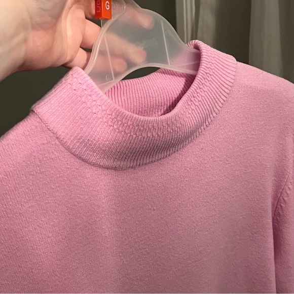 ❤️Bubble gum pink sweater size m - Picture 12 of 14